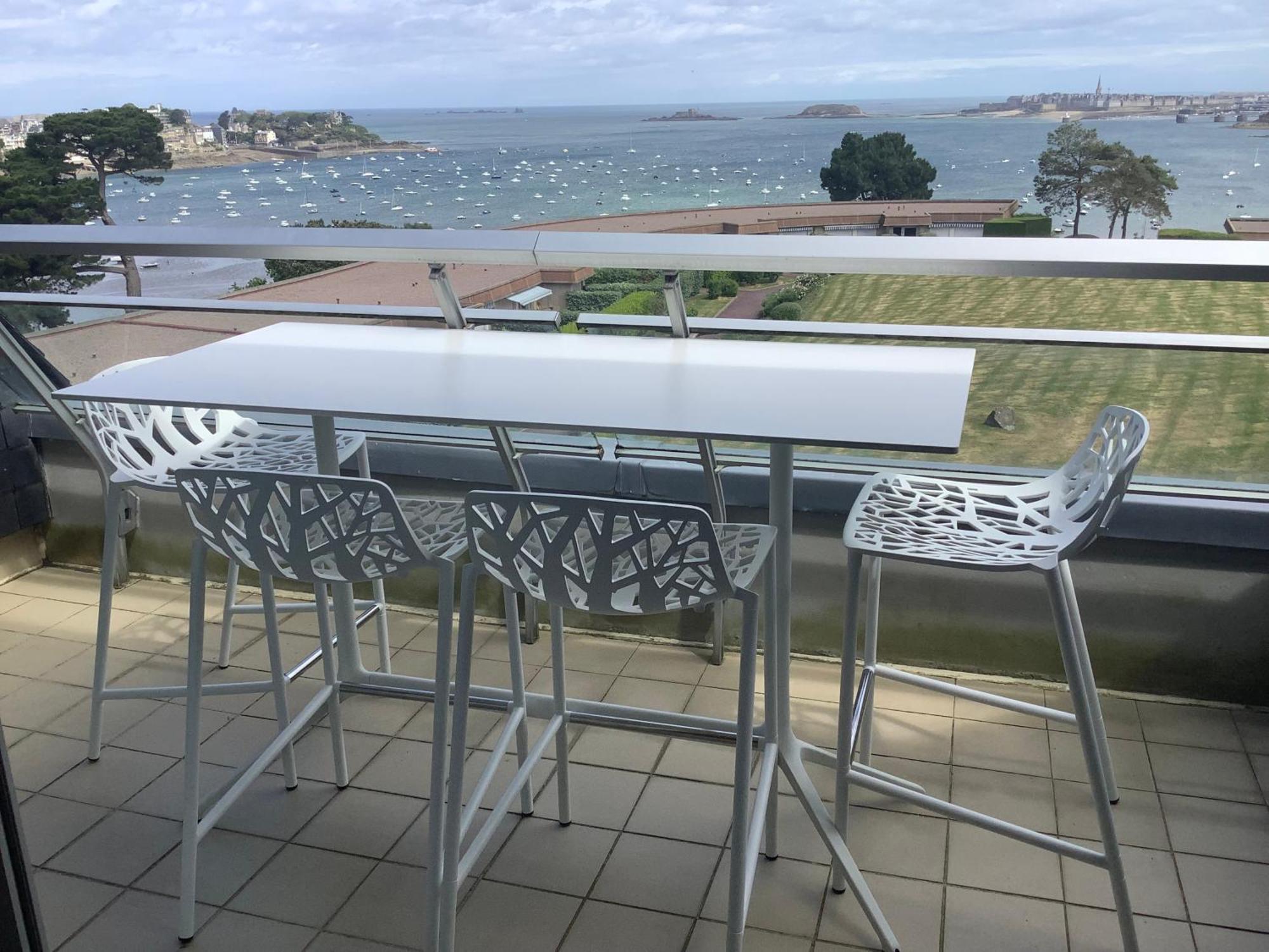 Heol - Appartement 2 Chambres - Vue Mer Et Parking دينار المظهر الخارجي الصورة